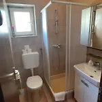 Ribicic Apartament *