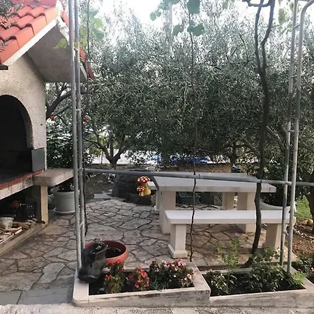 Ribicic Apartman *